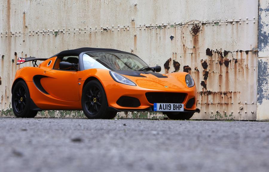  Lotus Elise Cup 250 2017 года  (UK) (фото 23 из 46)